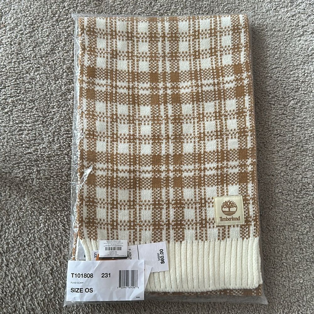 Timberland Plaid Buffalo Scarf! - Picture 4 of 7
